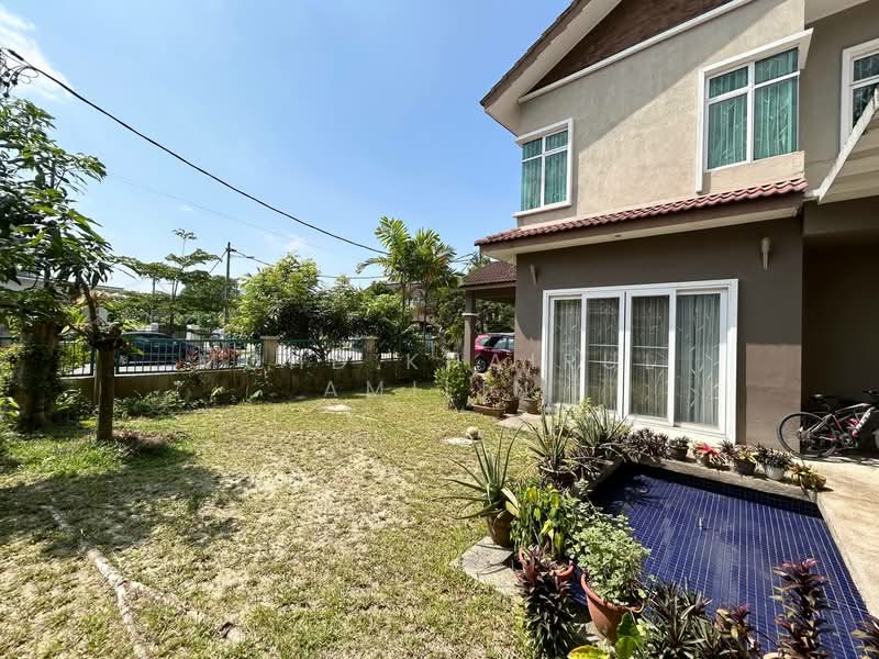 Bungalow for Sale in Desa Pinggiran Putra (Dengkil) - Mohd Khairul Amilin - Exterior - PropertyGuru.com.my