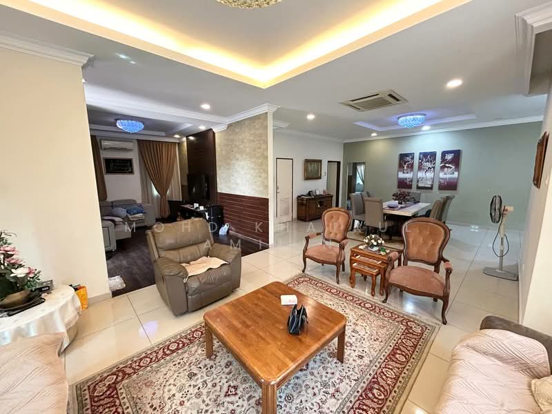 Bungalow for Sale in Desa Pinggiran Putra (Dengkil) - Mohd Khairul Amilin - Living Room - PropertyGuru.com.my