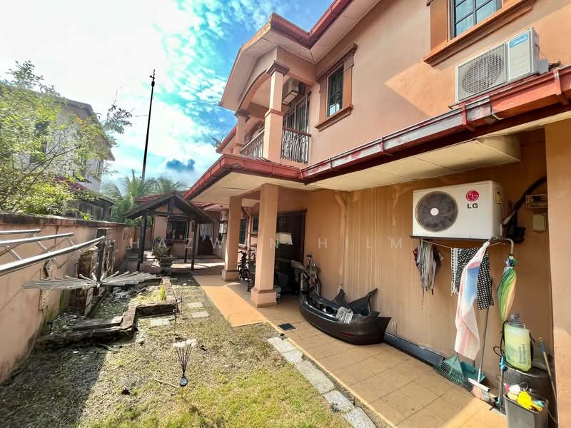 Rumah Berkembar untuk Dijual di Taman Taming Maju (Cheras) - Hazwan Hilmi - Exterior - PropertyGuru.com.my