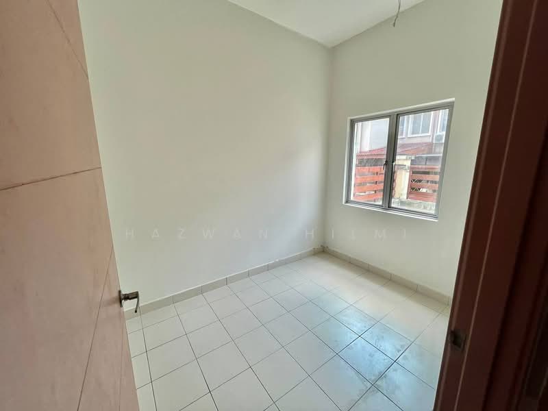 2-storey Terraced House for Sale in Denai Alam (Shah Alam) - Hazwan Hilmi - Interior - PropertyGuru.com.my