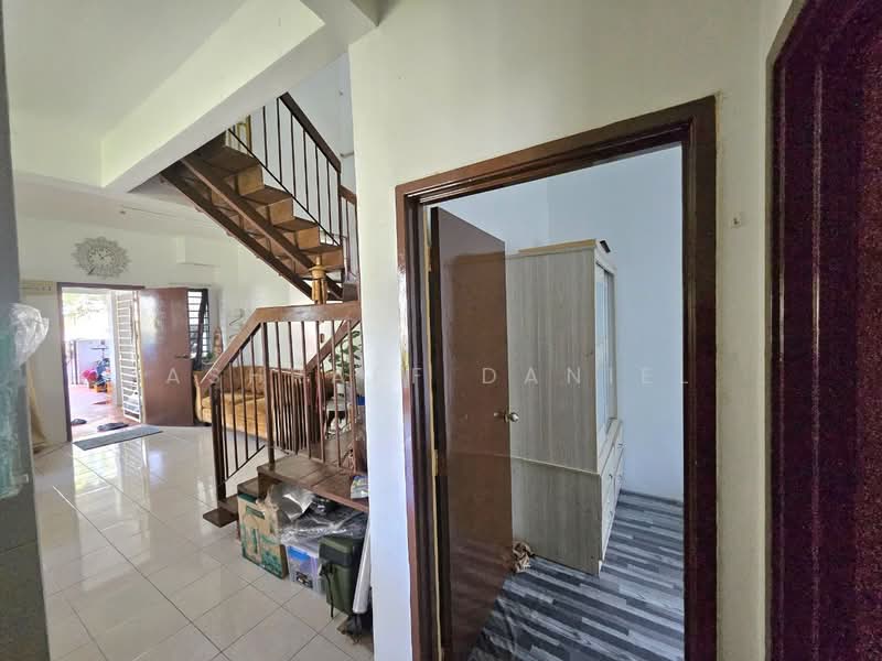 Rumah Teres 2 Tingkat untuk Dijual di Taman Lestari Putra (Seri Kembangan) - Ashraff Daniel - PropertyGuru.com.my