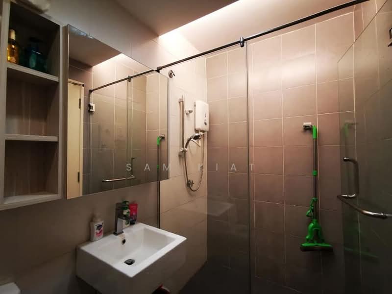 Kondominium untuk Disewa di Cyberia Crescent 2 - SAM KIAT - Bathroom - PropertyGuru.com.my