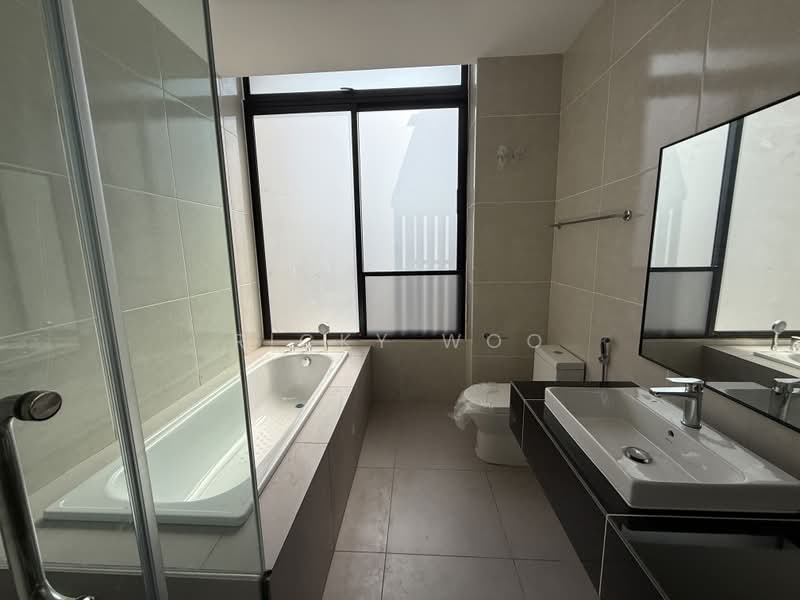 2-storey Terraced House for Rent in Puteri Harbour (Iskandar Puteri (Nusajaya)) - Ricky Woo - Bathroom - PropertyGuru.com.my