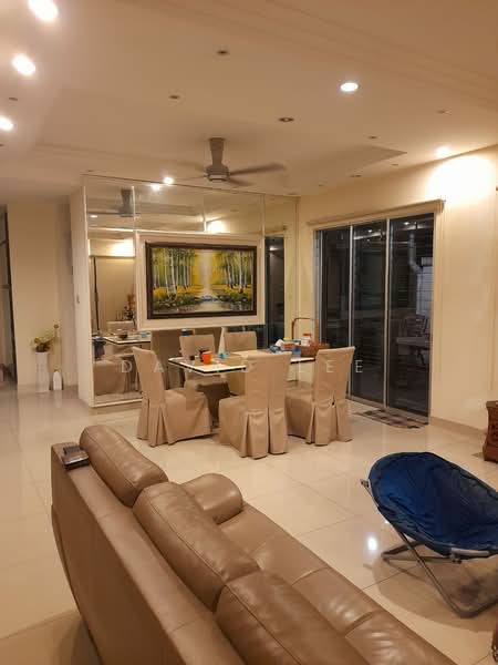 Cluster House for Sale in Anggun (Rawang) - David Lee - Living Room - PropertyGuru.com.my