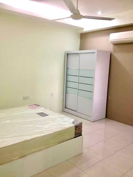 Servis Apartment untuk Disewa di Birch Regency @ Penang Times Square - Gan Chun Kai - Bedroom - PropertyGuru.com.my