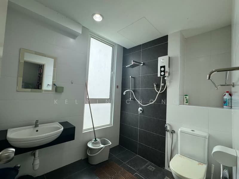 Condominium for Rent at D'Festivo Residences - Kelvin Chong - Bathroom - PropertyGuru.com.my