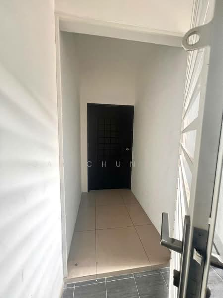 Pangsapuri untuk Disewa di The Rise Collection 2 - Gan Chun Kai - Entrance - PropertyGuru.com.my