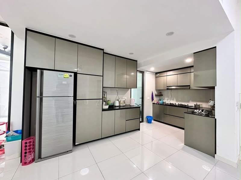 Rumah Teres untuk Disewa di Medini (Iskandar Puteri (Nusajaya)) - Yuzhi Lim - Kitchen - PropertyGuru.com.my