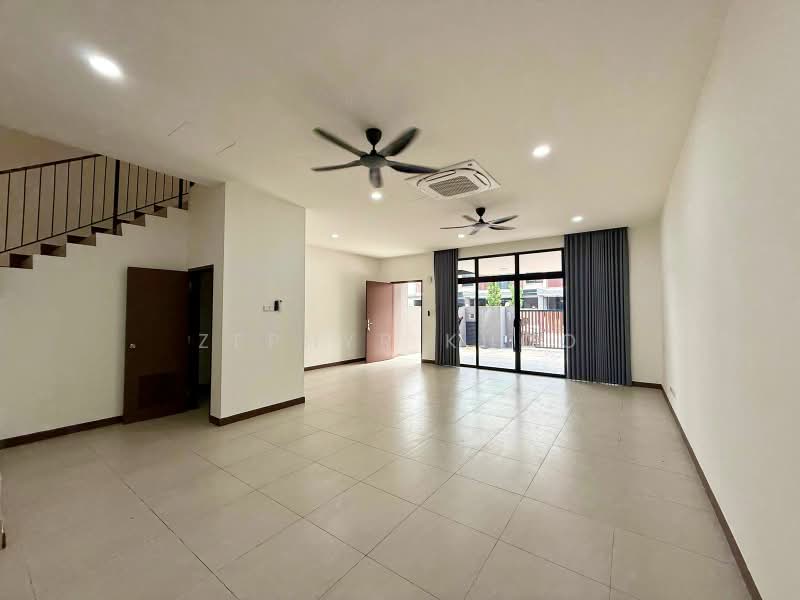 2-storey Terraced House for Rent in Puteri Harbour (Iskandar Puteri (Nusajaya)) - Zephyr Khoo - Living Room - PropertyGuru.com.my