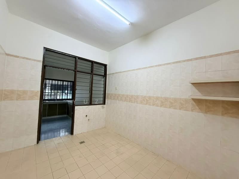 2-storey Terraced House for Rent in Bukit Indah (Iskandar Puteri (Nusajaya)) - Yuzhi Lim - Kitchen - PropertyGuru.com.my