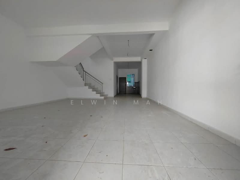 2-storey Terraced House for Sale in Taman Kundang Jaya (Rawang) - Elwin Mah - Interior - PropertyGuru.com.my