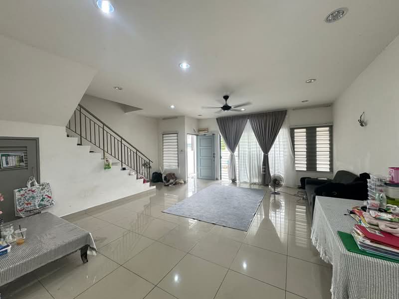 Rumah Teres 2-Tingkat untuk Dijual di Rawang (Selangor) - David Lee - Living Room - PropertyGuru.com.my