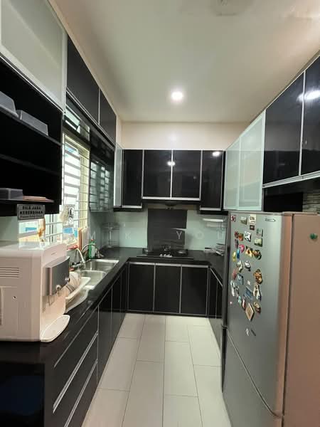 Rumah Teres 2 Tingkat untuk Disewa di Bandar Saujana Putra (Tanjong Duabelas) - Miki You - Kitchen - PropertyGuru.com.my