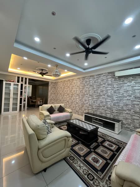 Rumah Teres 2 Tingkat untuk Disewa di Bandar Saujana Putra (Tanjong Duabelas) - Miki You - Living Room - PropertyGuru.com.my