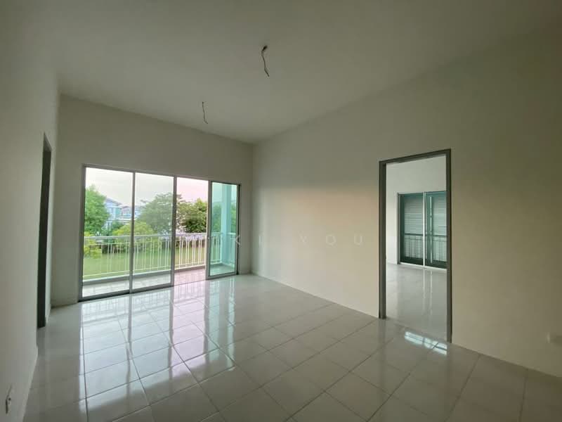 2-storey Terraced House for Sale in Bandar Saujana Putra (Tanjong Duabelas) - Miki You - Living Room - PropertyGuru.com.my
