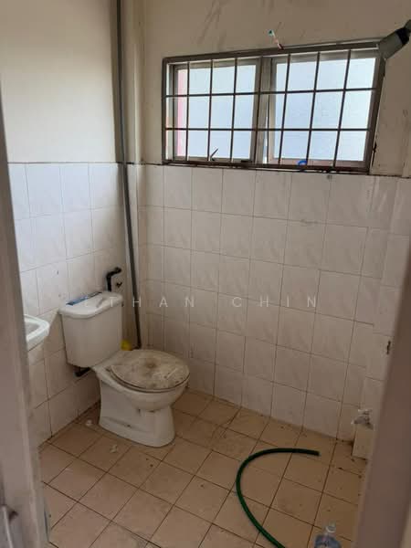Apartment for Sale at Kekwa Apartment - Ethan Chin - Bathroom - PropertyGuru.com.my