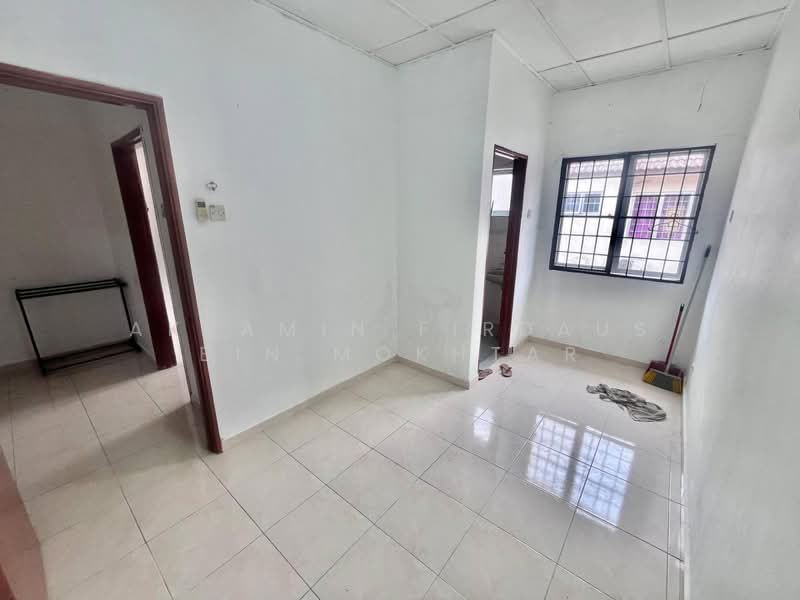 2-storey Terraced House for Sale in TAMAN PUCHONG UTAMA (Puchong) - Akramin Firdaus Bin Mokhtar - PropertyGuru.com.my