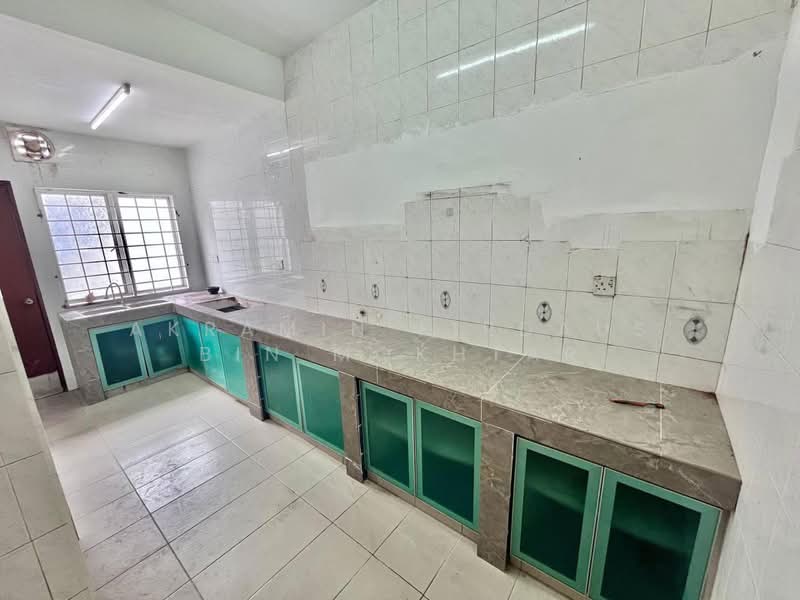 2-storey Terraced House for Sale in TAMAN PUCHONG UTAMA (Puchong) - Akramin Firdaus Bin Mokhtar - PropertyGuru.com.my