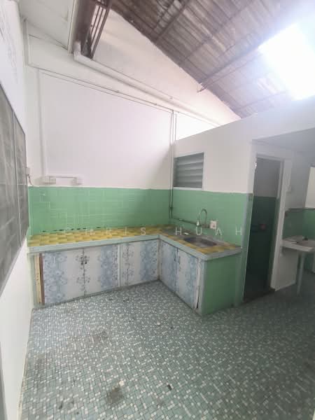 Rumah Teres untuk Disewa di Bukit Mertajam (Penang) - Chris Huah - Kitchen - PropertyGuru.com.my