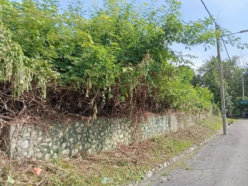 Residential Land for Sale in Kampung Tok Dagang (Paroi) - Azrul Othman - Exterior - PropertyGuru.com.my