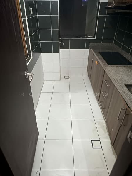 Servis Apartment untuk Disewa di D'Inspire Residence (Inspira Bestari) - Hong Charng Lee - Kitchen - PropertyGuru.com.my