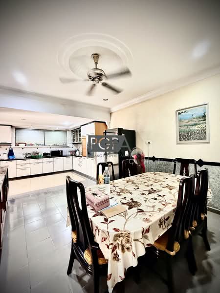 Semi-Detached House for Sale in Gelugor (Penang) - Cheryl Chng - Kitchen - PropertyGuru.com.my