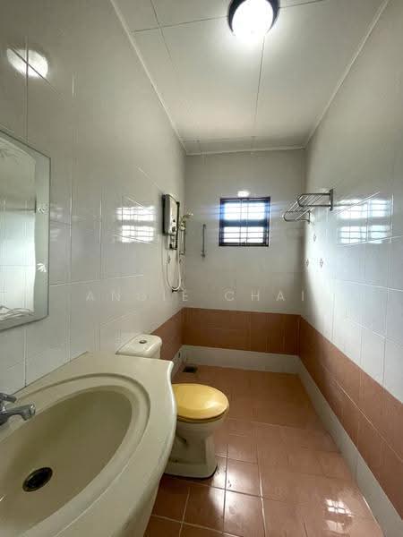 Rumah Bandar untuk Dijual di Sunway Damansara (Kota Damansara) - Angie Chai - Bathroom - PropertyGuru.com.my
