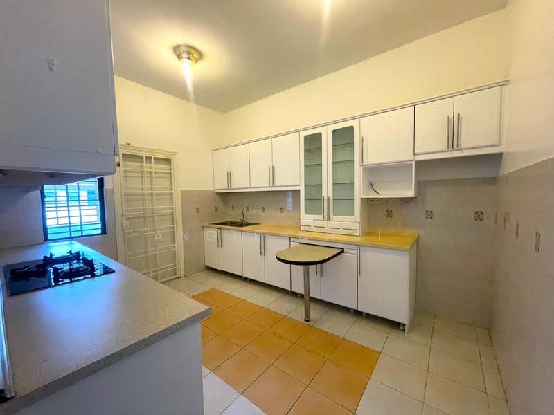 Rumah Bandar untuk Dijual di Sunway Damansara (Kota Damansara) - Angie Chai - Kitchen - PropertyGuru.com.my