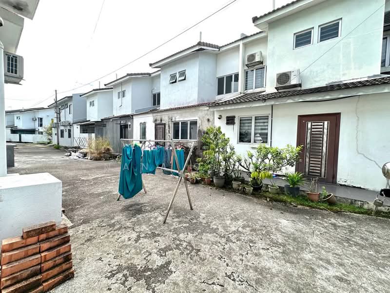 Rumah Teres 2 Tingkat untuk Dijual di Taman Putra Prima (Puchong) - Nana Cheah - PropertyGuru.com.my