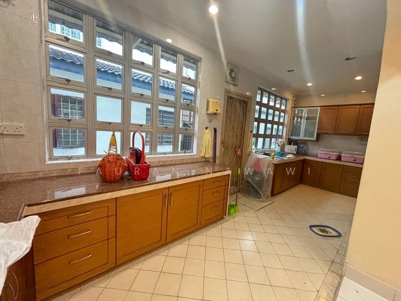 2.5-storey Terraced House for Sale in Shah Alam (Selangor) - Fauran Nawawi - PropertyGuru.com.my