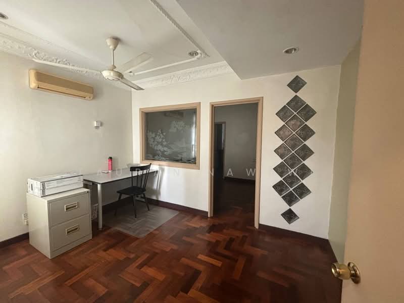 2.5-storey Terraced House for Sale in Shah Alam (Selangor) - Fauran Nawawi - PropertyGuru.com.my
