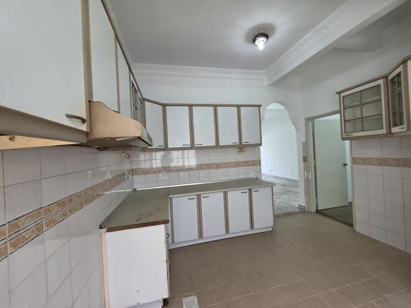 2-storey Terraced House for Sale in Usj 14 (Subang Jaya) - Tan Chee Kian - Kitchen - PropertyGuru.com.my