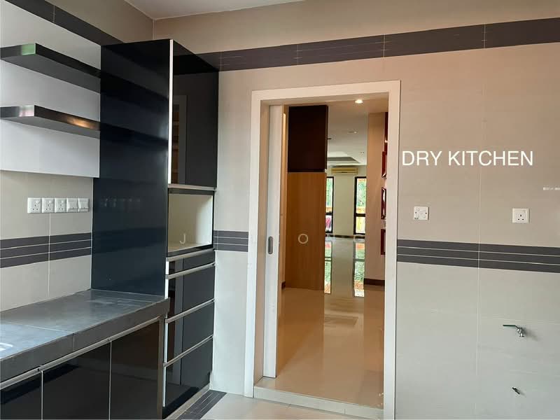 Terraced House for Sale in Bukit Rahman Putra (Sungai Buloh) - JK Leong - Kitchen - PropertyGuru.com.my