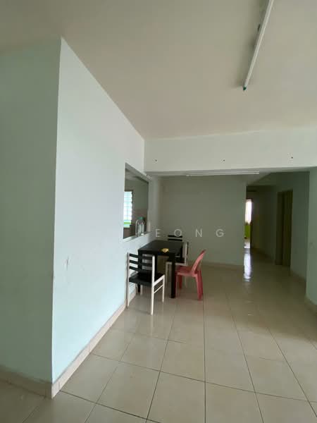Servis Apartment untuk Dijual di D'Alamanda - JK Leong - Dining Room - PropertyGuru.com.my