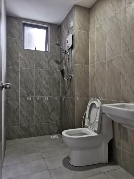 Servis Apartment untuk Disewa di DEX Suites 2.0 (Tower B) @ Kiara East - Mandy Liew - Bathroom - PropertyGuru.com.my