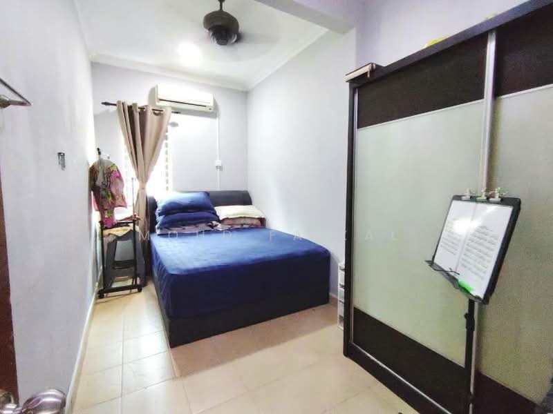 Rumah Teres 3 Tingkat untuk Dijual di Kajang (Selangor) - Mohd Faizal - Bedroom - PropertyGuru.com.my