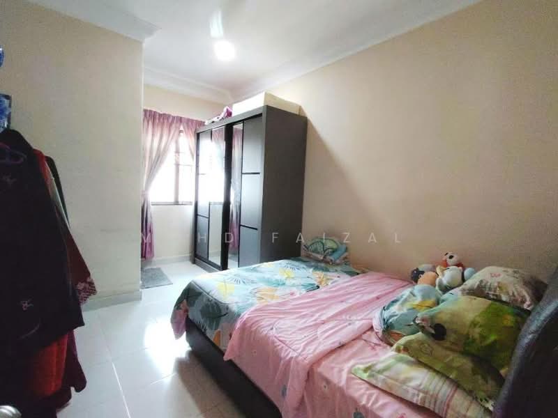 Rumah Teres 3 Tingkat untuk Dijual di Kajang (Selangor) - Mohd Faizal - Bedroom - PropertyGuru.com.my