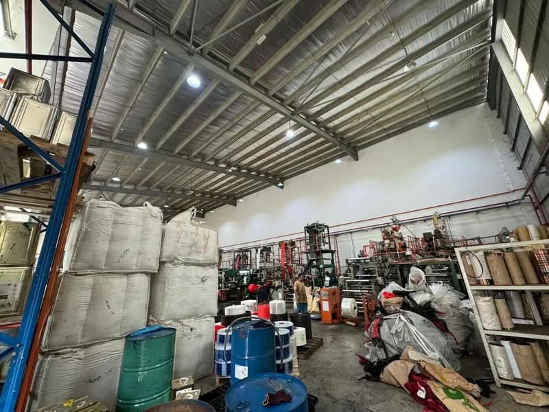 Factory for Sale in Taman Perindustrian Cemerlang (Ulu Tiram) - Kenny Wong Chen Yao - Interior - PropertyGuru.com.my