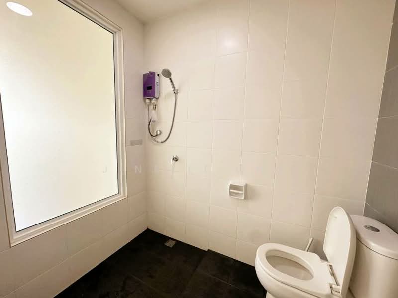 Condominium for Rent at SummerSkye Residences - Jinelle Ong - Bathroom - PropertyGuru.com.my
