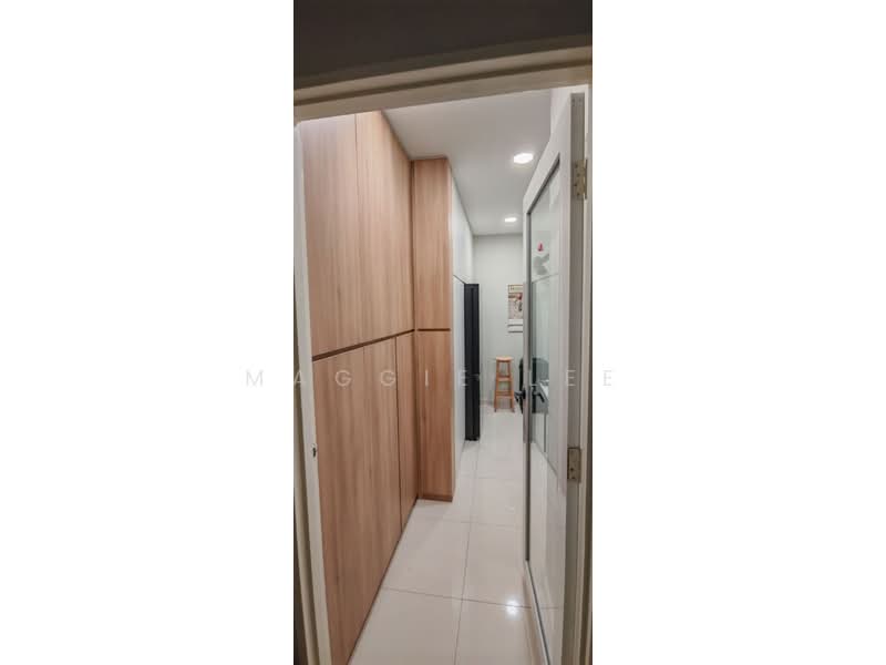 Apartment for Sale at Larkin Residence Phase 2 - Maggie Lee - Corridor - PropertyGuru.com.my