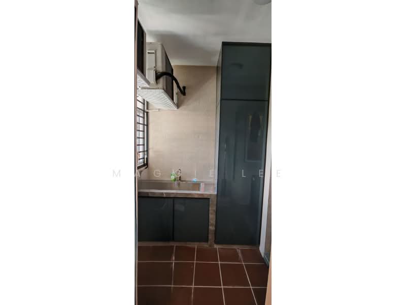 Apartment for Sale at Larkin Residence Phase 2 - Maggie Lee - Kitchen - PropertyGuru.com.my