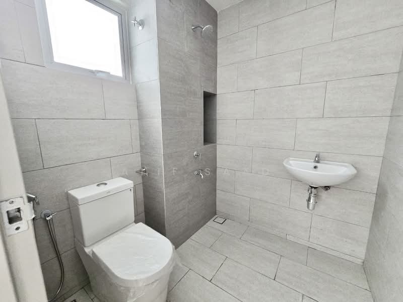Rumah Teres 2 Tingkat untuk Dijual di Semenyih (Selangor) - Alif Saad - PropertyGuru.com.my