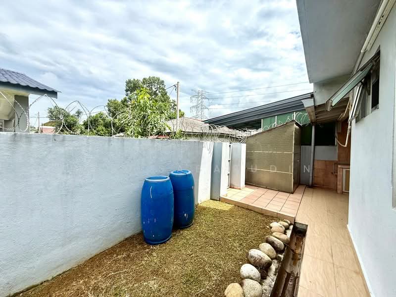 2-storey Terraced House for Sale in Taman Menegon Indah (Klang) - Abid Sabarudin - Exterior - PropertyGuru.com.my