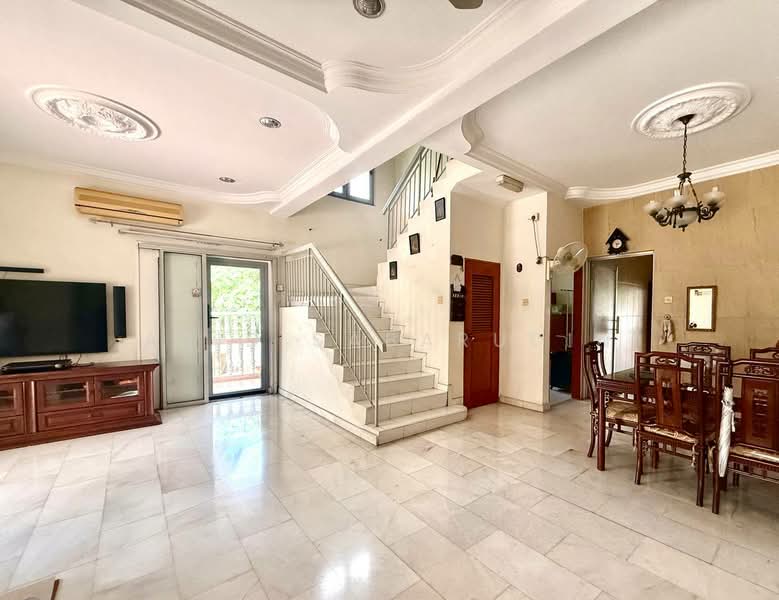 2-storey Terraced House for Sale in Taman Menegon Indah (Klang) - Abid Sabarudin - Living Room - PropertyGuru.com.my