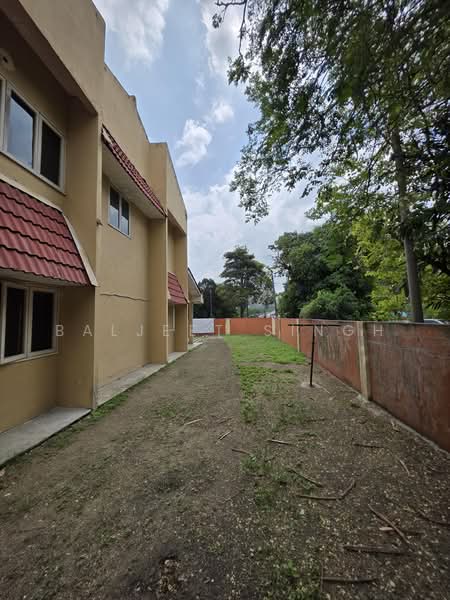 2.5-storey Terraced House for Sale in Subang Jaya (Selangor) - Baljeet Singh - Exterior - PropertyGuru.com.my