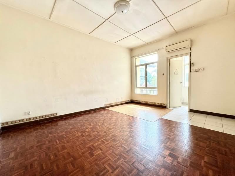 Pangsapuri untuk Dijual di Sri Kenangan - Abid Sabarudin - Living Room - PropertyGuru.com.my