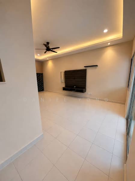 Rumah Teres 2 Tingkat untuk Dijual di Taman Bestari Perdana (Pasir Gudang) - Daniel Yong - Living Room - PropertyGuru.com.my