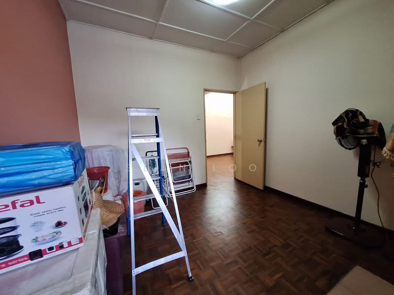 2-storey Terraced House for Sale in Taman Serdang Raya (Seri Kembangan) - Sean Loo - Interior - PropertyGuru.com.my