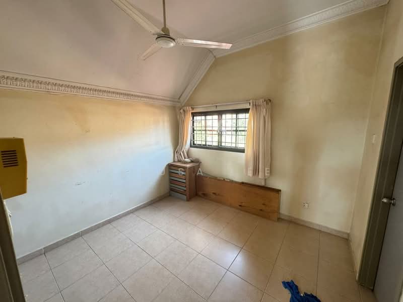 1.5-storey Terraced House for Sale in Taman Pelangi Indah (Ulu Tiram) - Sausa Lee - PropertyGuru.com.my