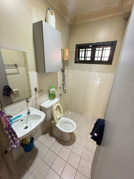 1.5-storey Terraced House for Sale in Taman Pelangi Indah (Ulu Tiram) - Sausa Lee - PropertyGuru.com.my